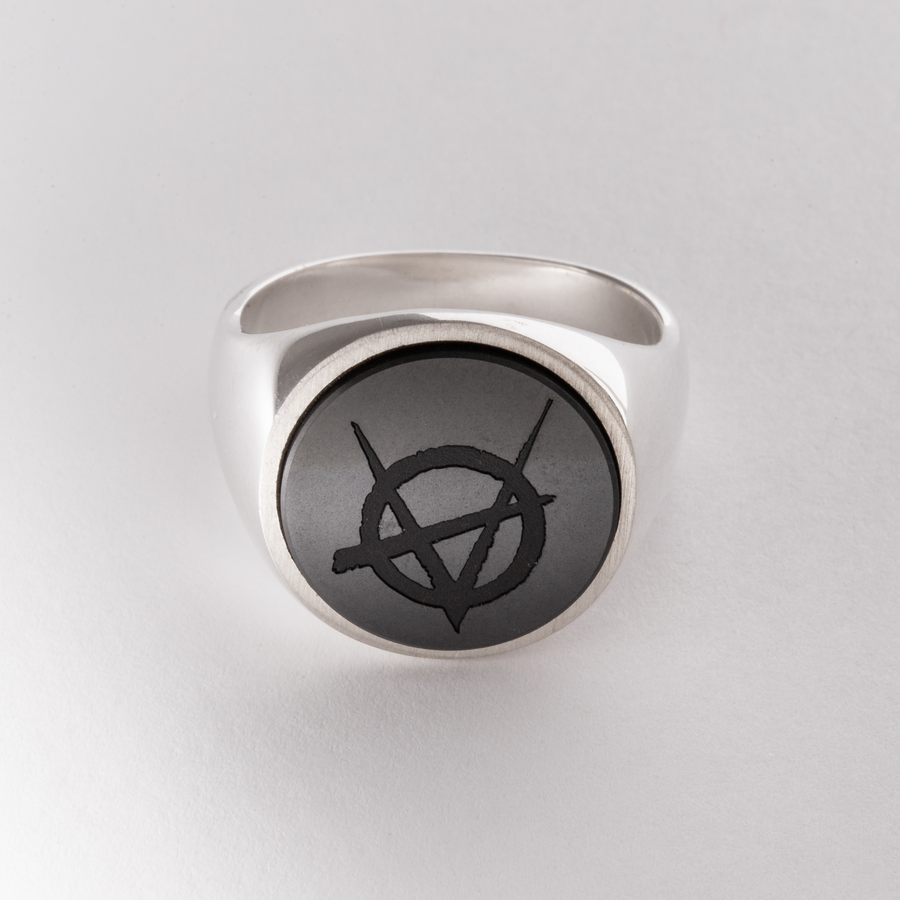 Brujah Clan - Elysium Eclipse Signet Ring Series - Smooth Edition