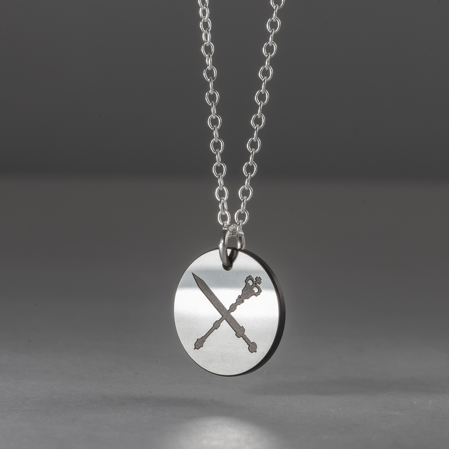 Ventrue Clan - Elysium Smooth Pendant - Freestanding Collection - Precious Metals